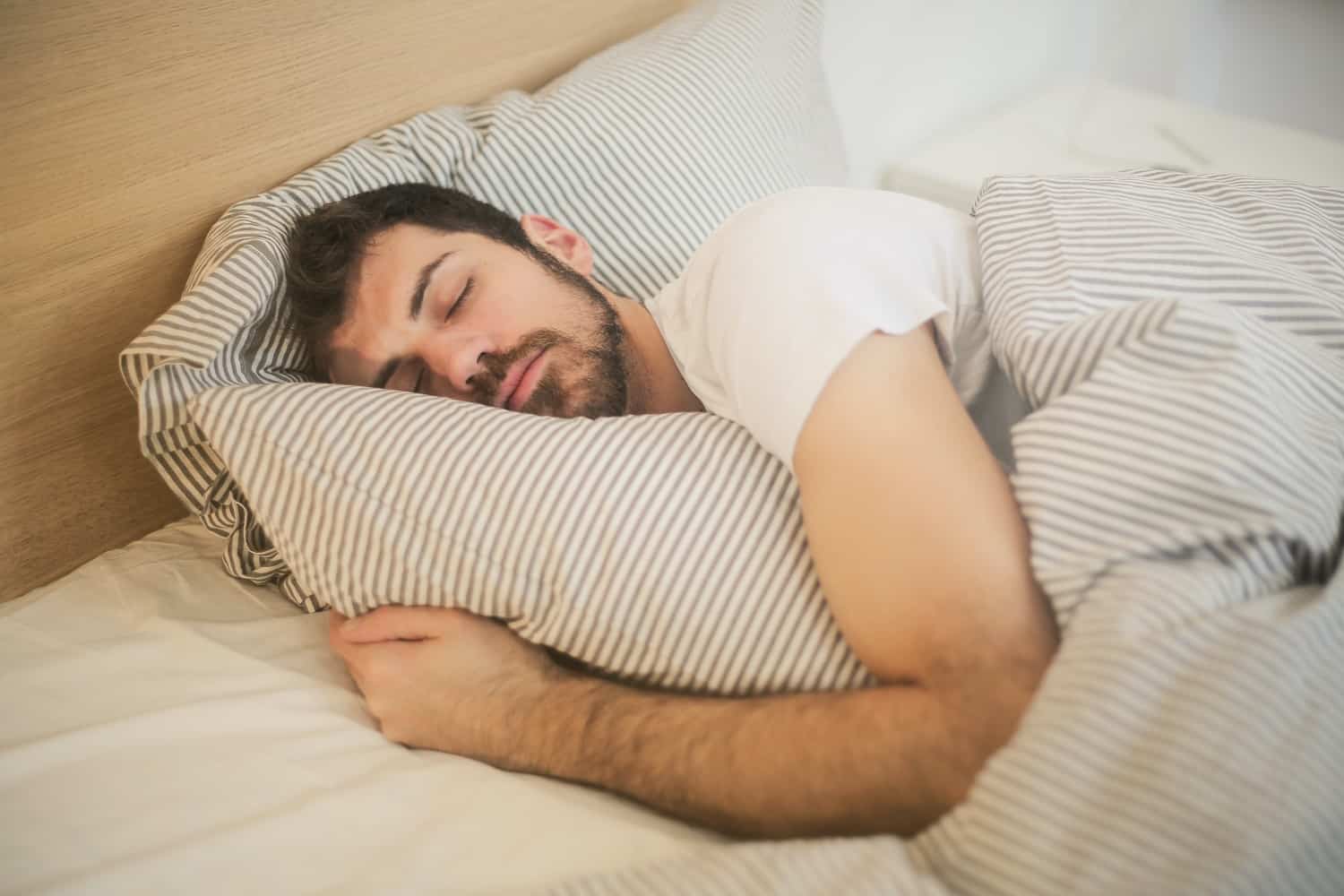 Is long sleep a short road to weight loss?