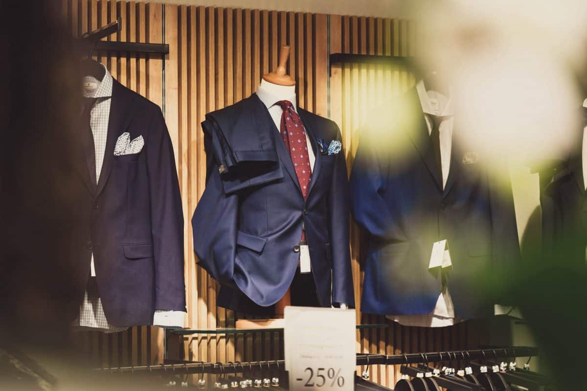 Everything you need to know before you buy a suit online